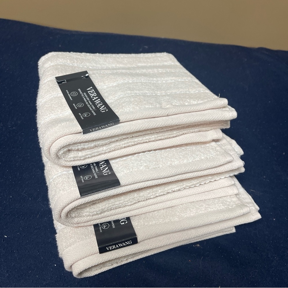 Vera Wang Geo Stitch 3 Pack Hand Towels Cotton Pink Salt White OEKO-TEX NWT